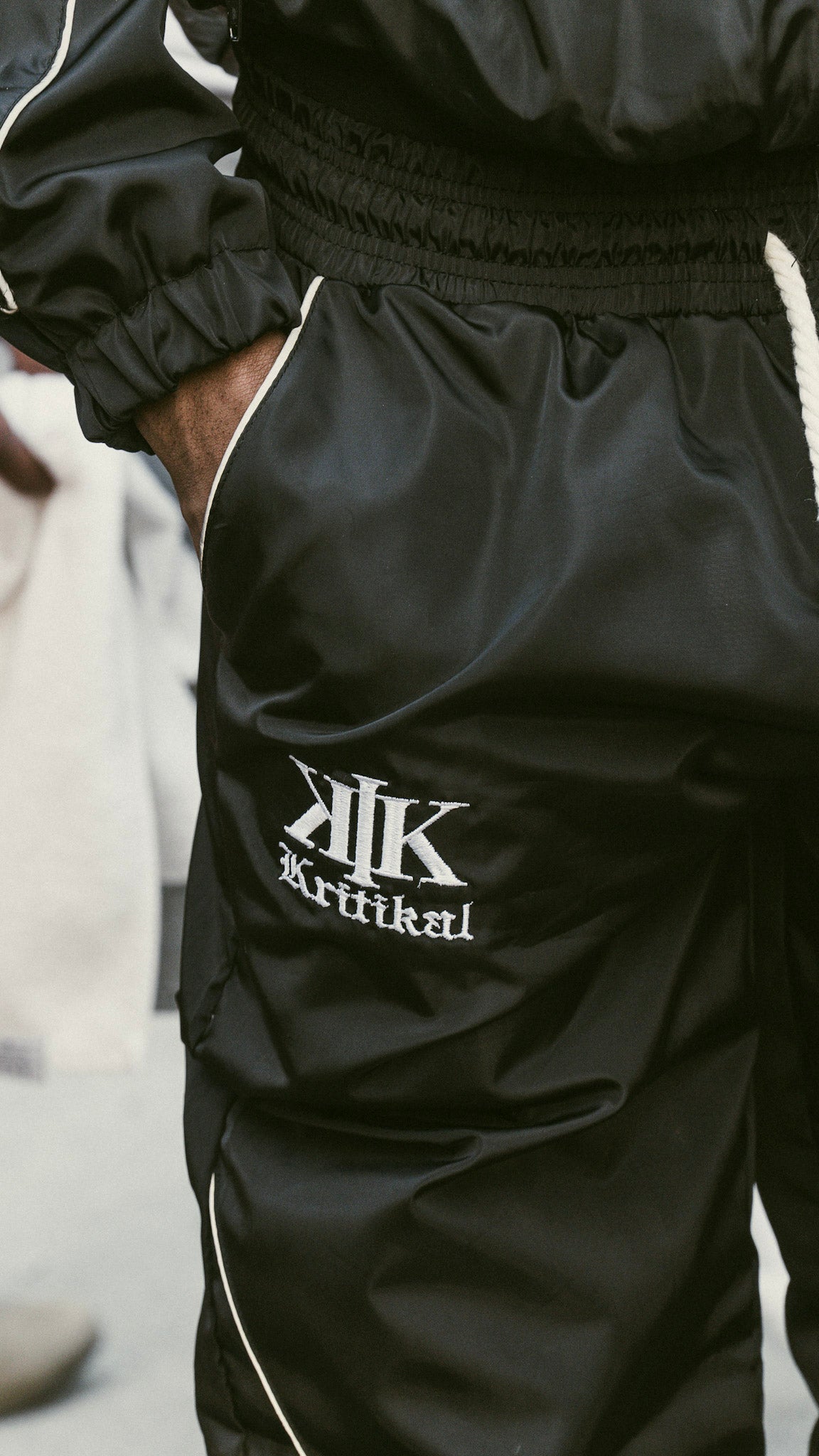 BLACK N WHITE WINDBREAKER SET