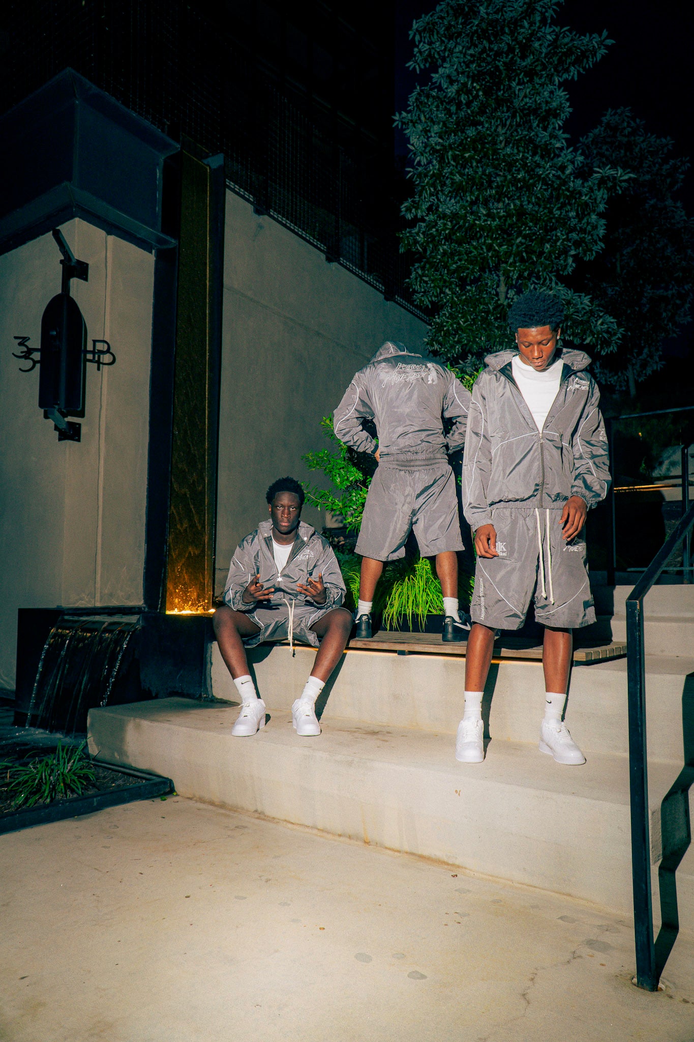 EXCLUSIVE GREY WINDBREAKER SET